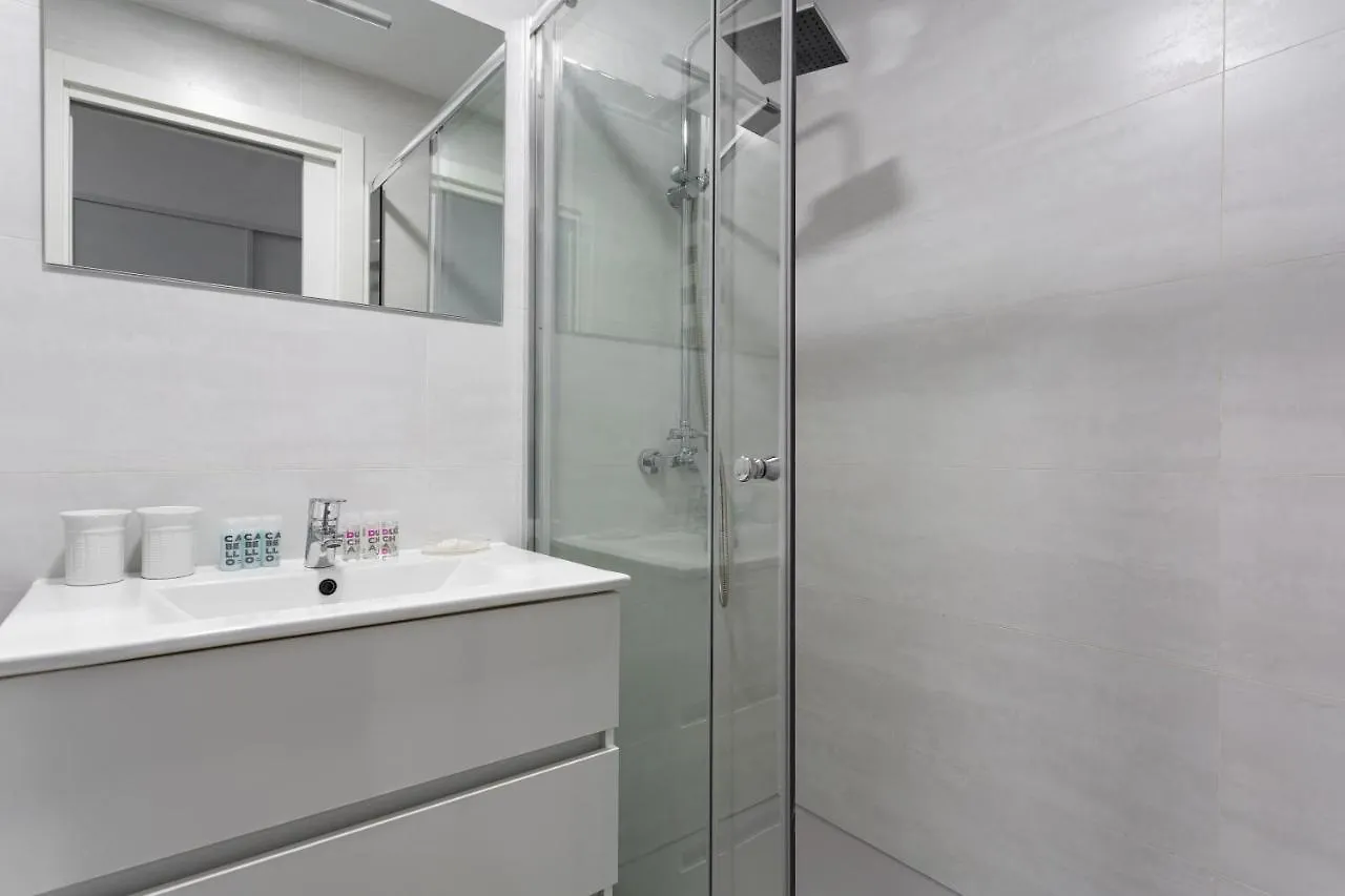 Apartment 1 Bedroom 1 Bathroom Furnished - Av De America - Studio - Mintystay Madrid