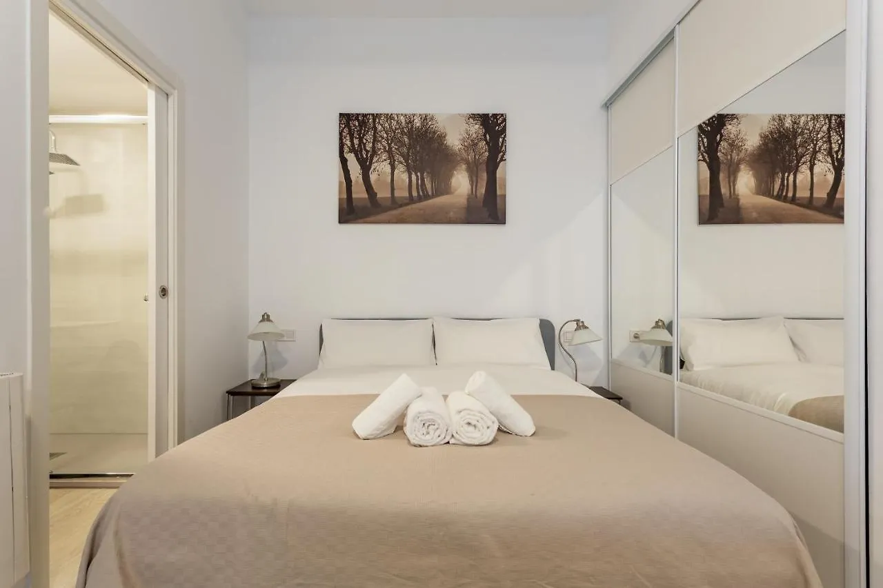 Apartment 1 Bedroom 1 Bathroom Furnished - Av De America - Studio - Mintystay Madrid Spain